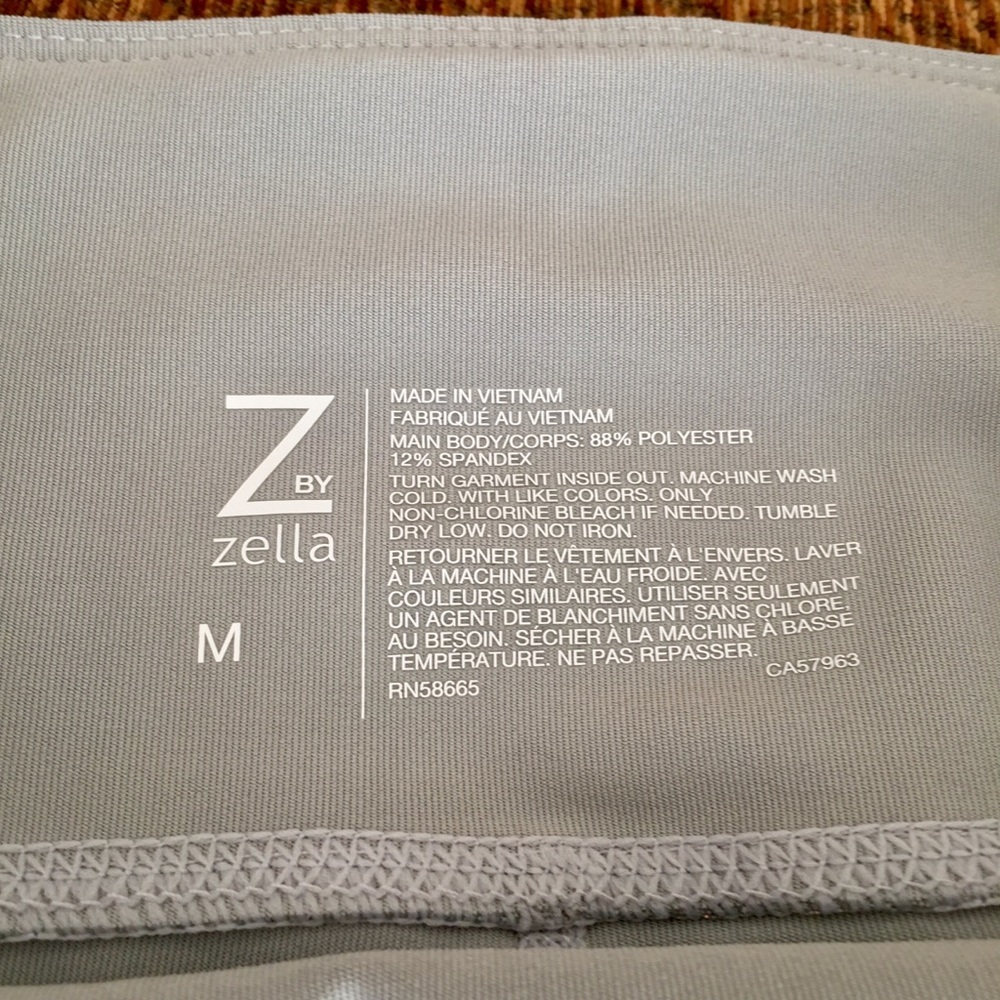✨SOLD✨ Z by Zella midi metallic leggings - Picture 5 of 5